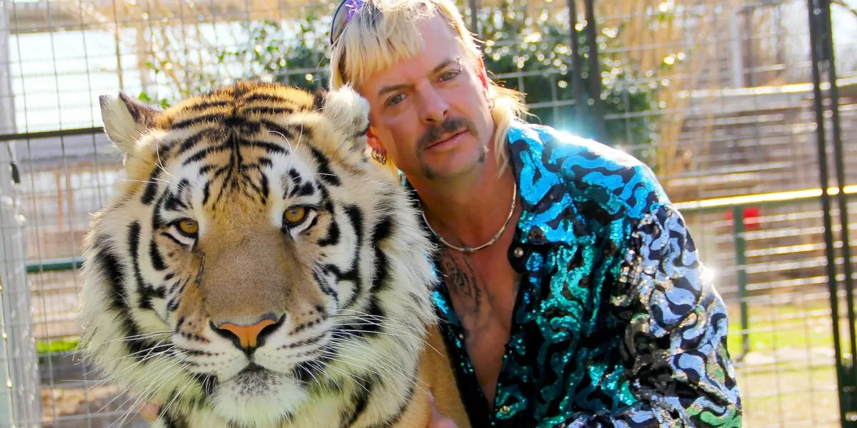  Король тигров: Убийство, хаос и безумие